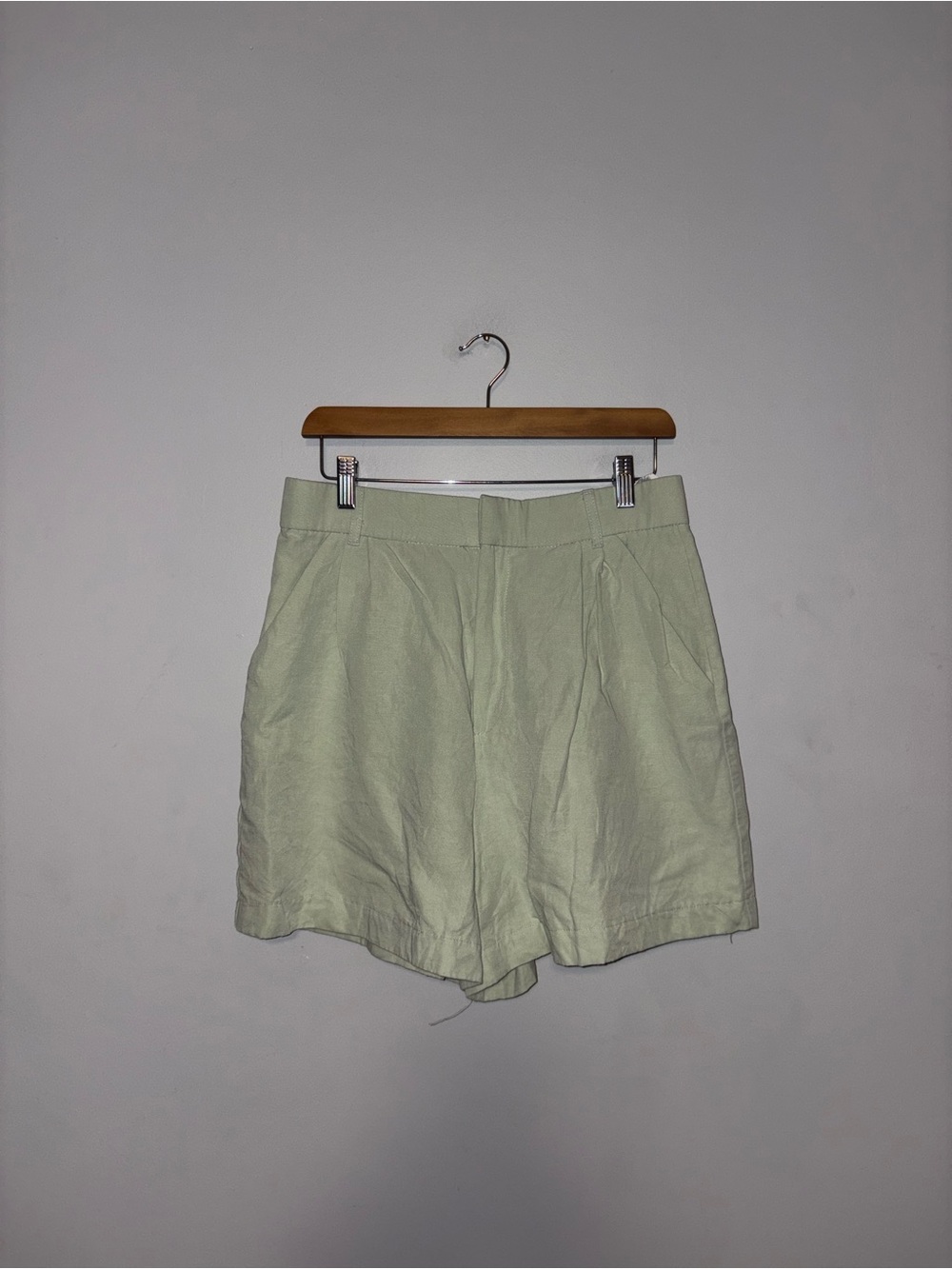 Zara • Green Shorts (NWOT)